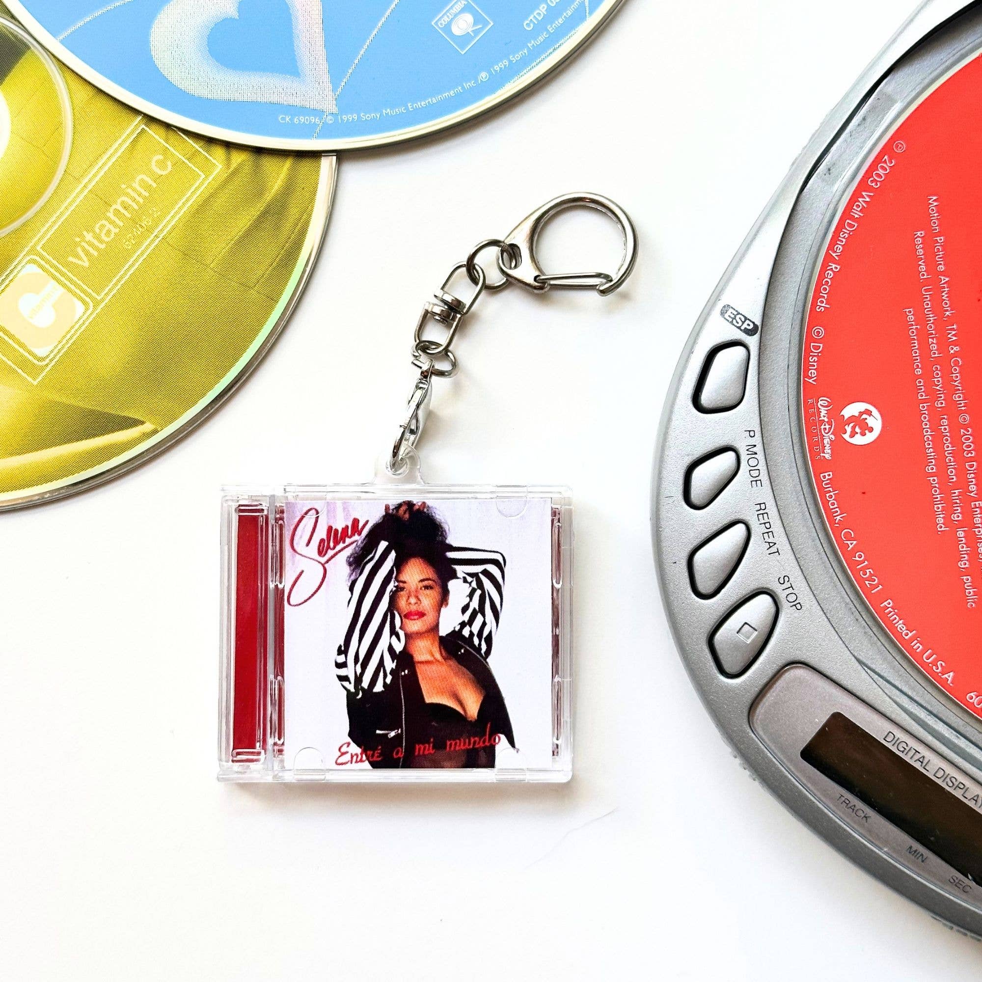 'Hit Clips' Mini CD Case Keychain - Selena : Como la Flor