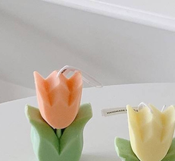 Tulip Flower Pillar Candle