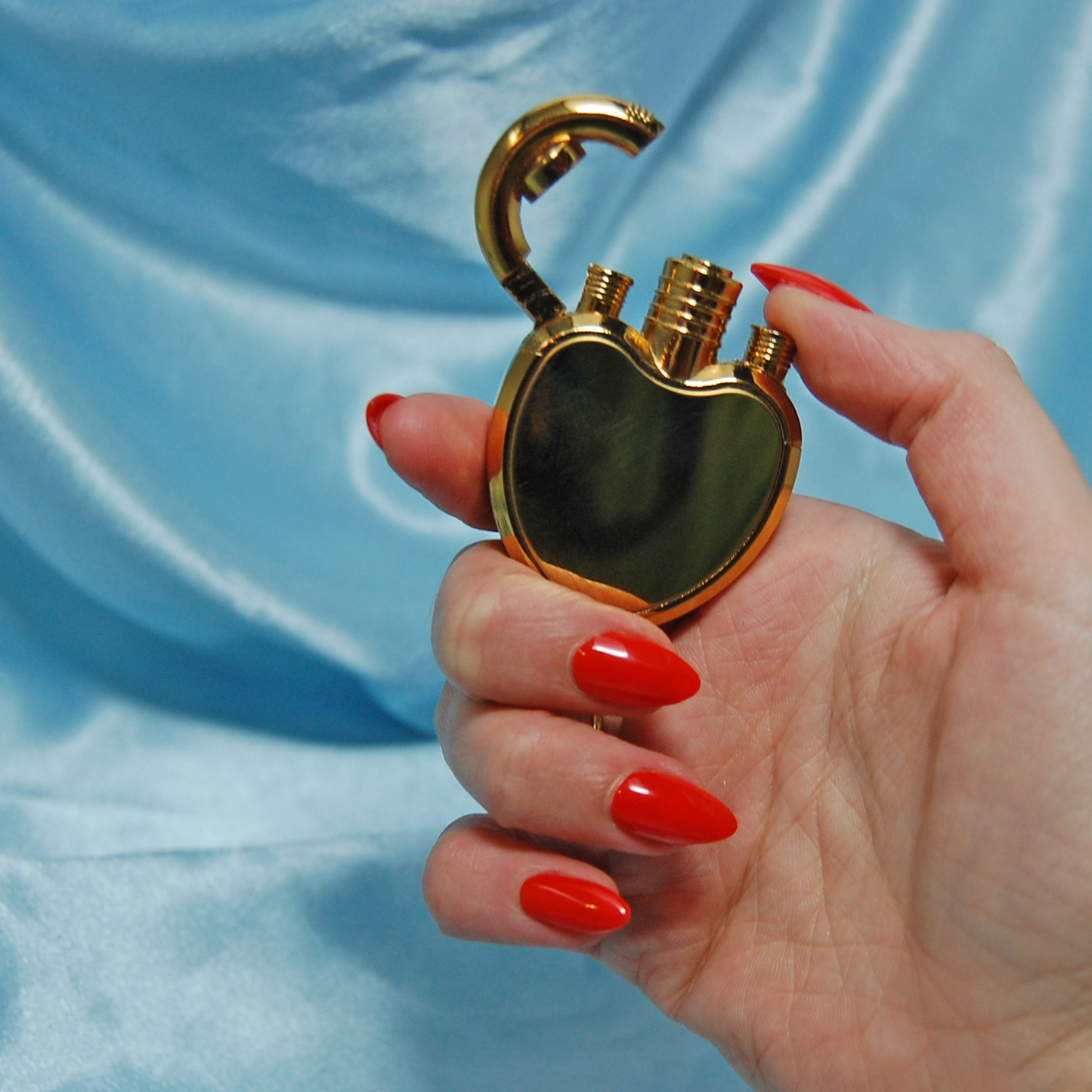 Gold Heart Lock Lighter
