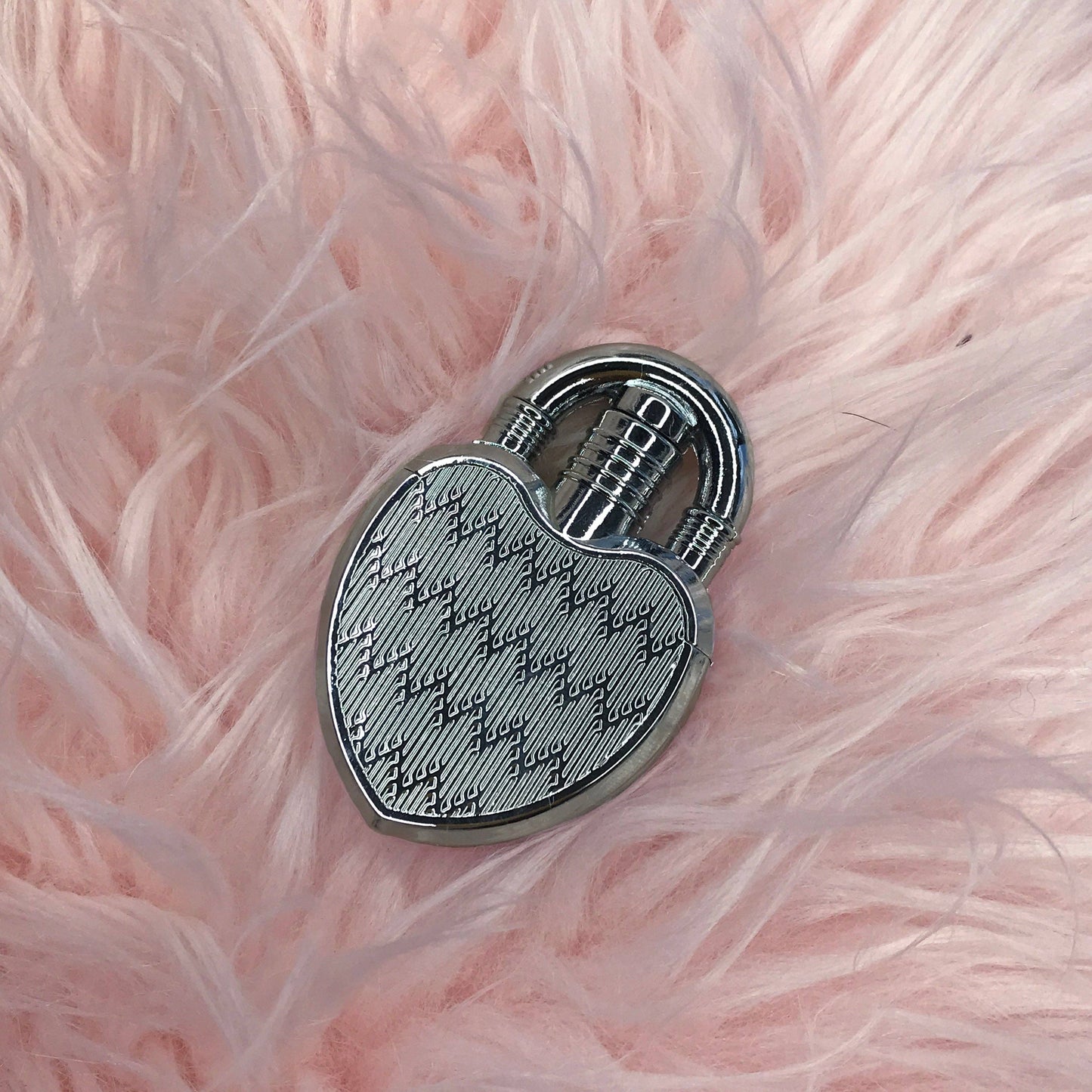 Silver Heart Lock Lighter