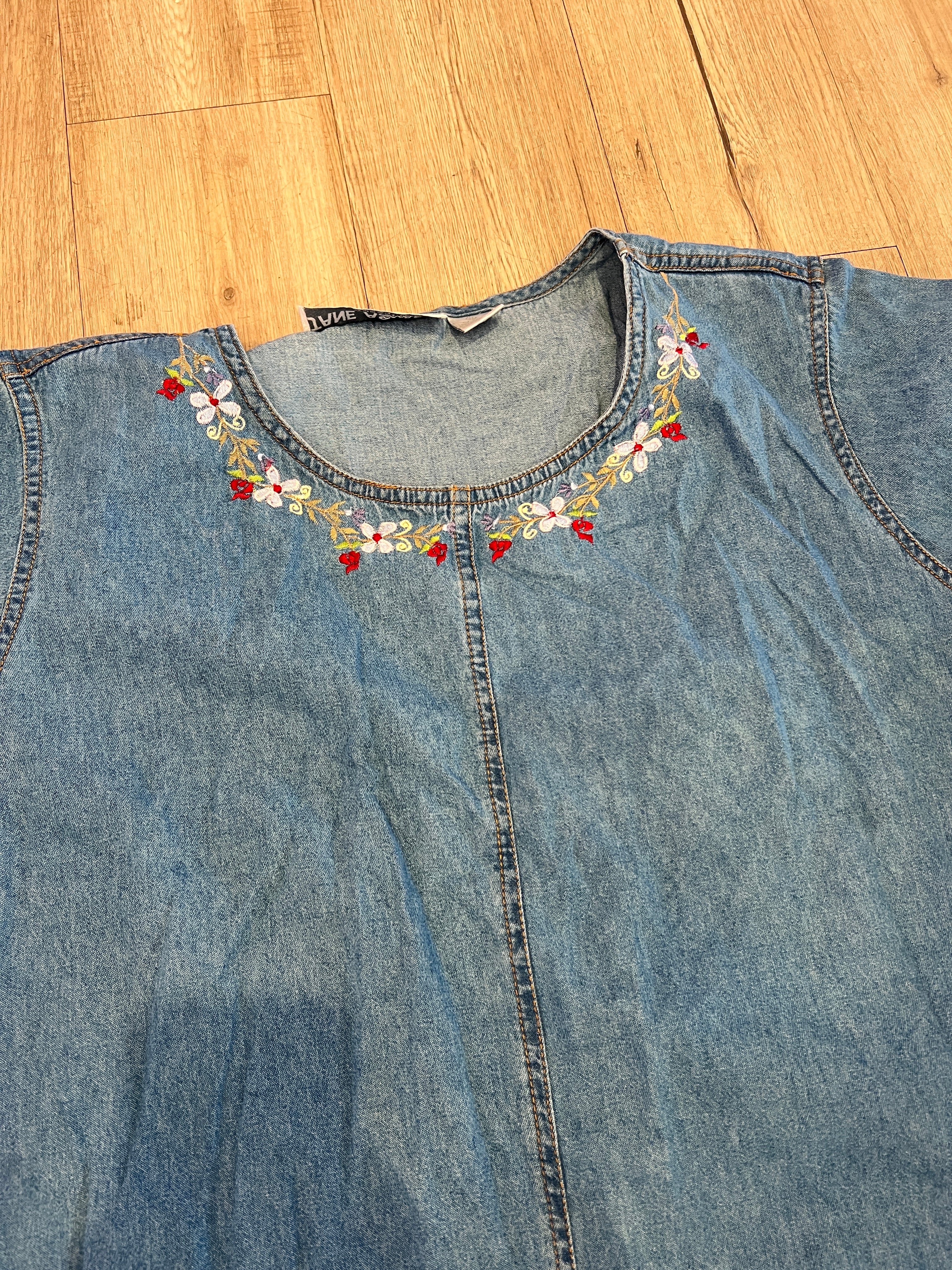 Vintage Jane Ashley Denim Midi Dress | Embroidered Floral Cottagecore Dress