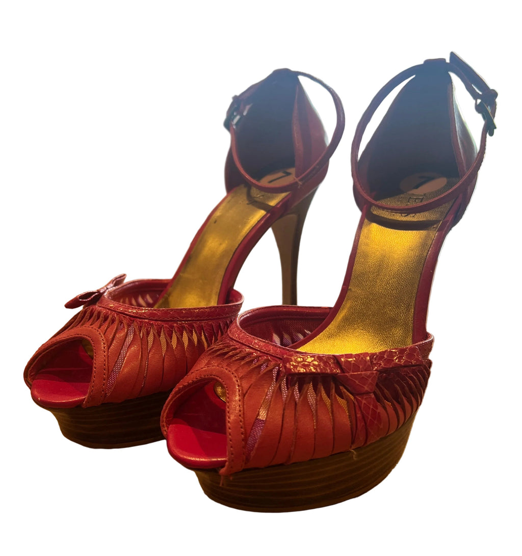 Vintage Guess Pink Bow Heels