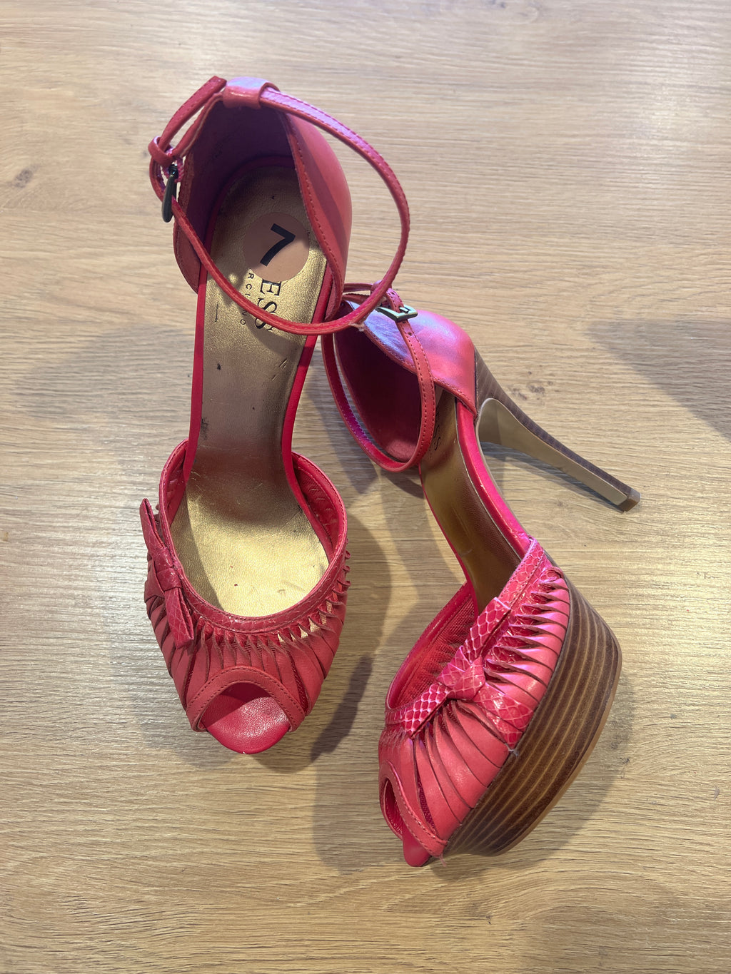 Vintage Guess Pink Bow Heels