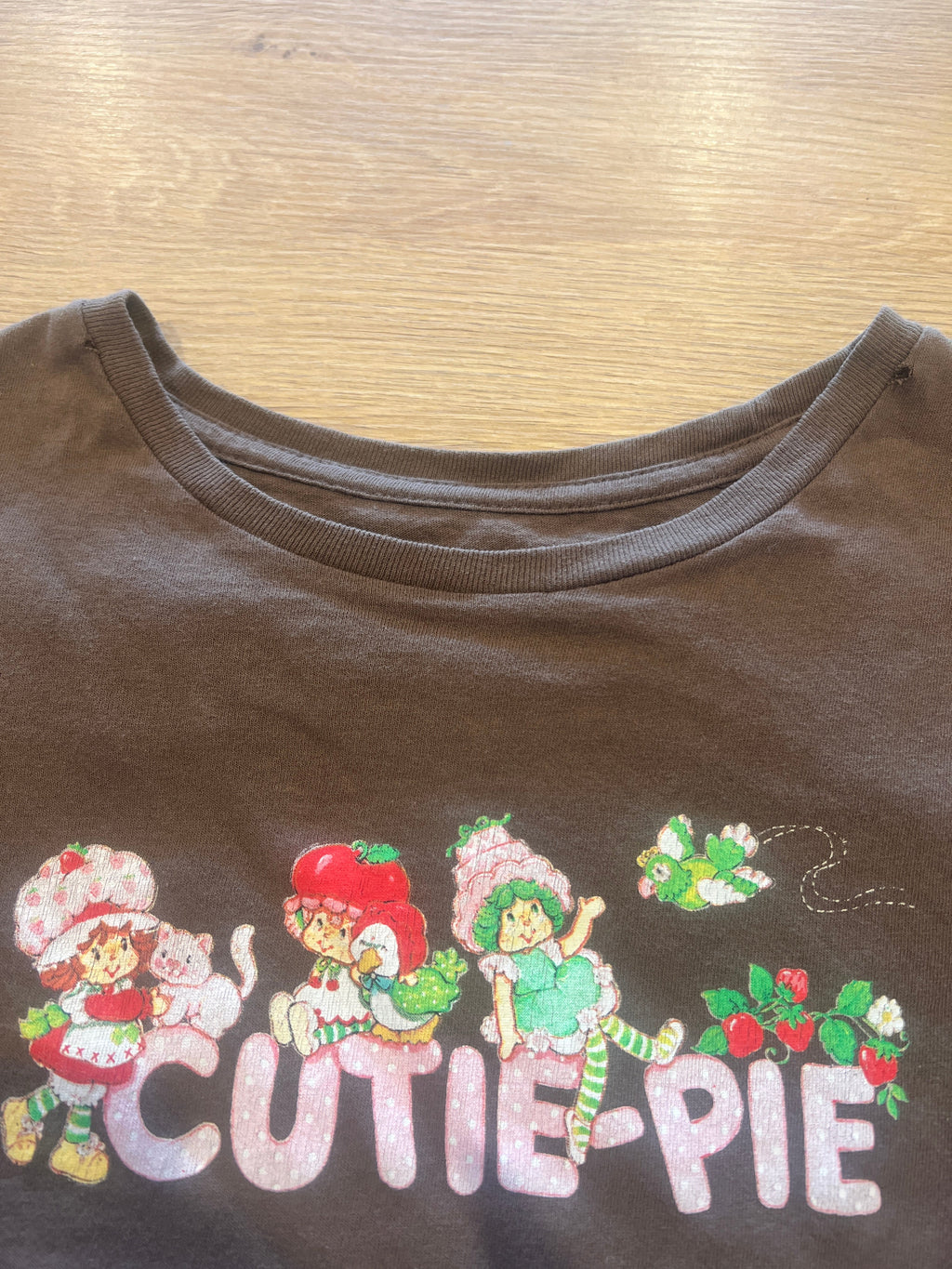 Y2K Strawberry Shortcake “Cutie Pie” Graphic Baby Tee