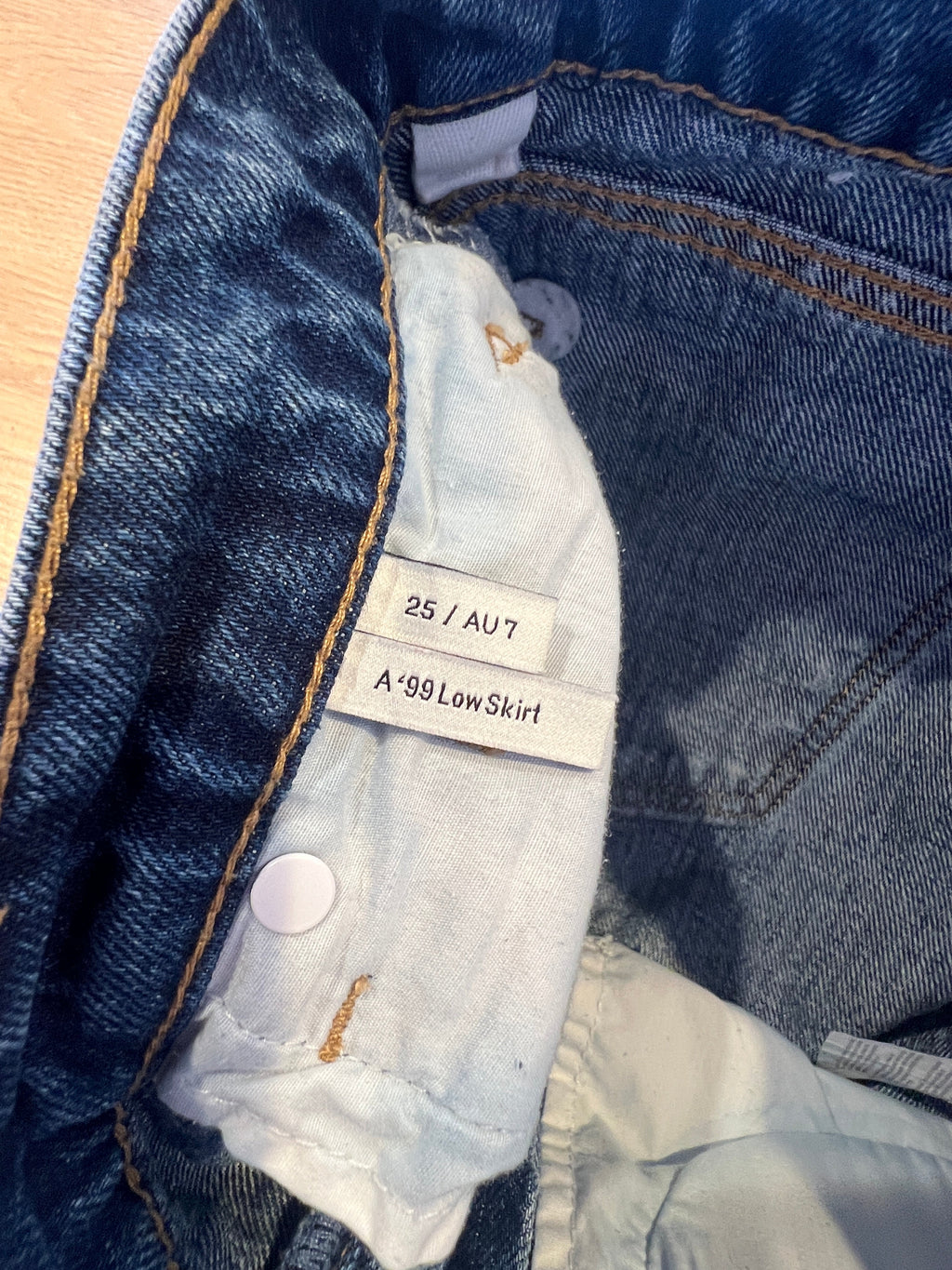 Abrand ’99 Y2K Low Rise Raw Hem Denim Mini Skirt