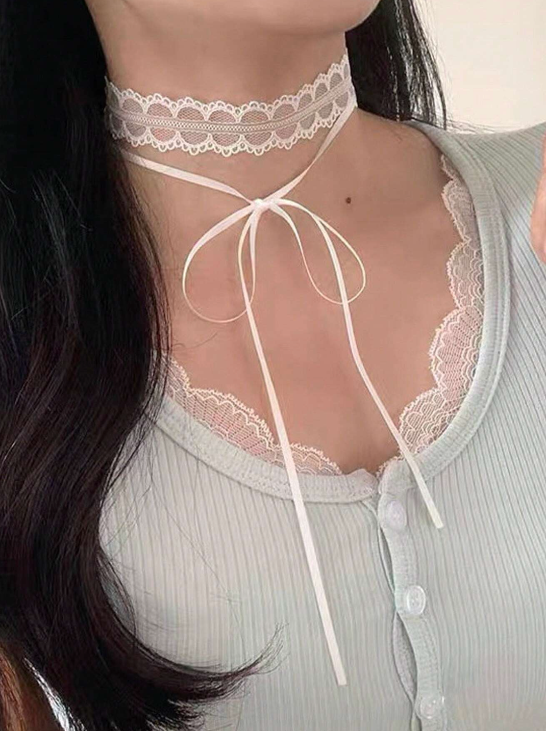 Lace Ribbon Detail Choker Necklace