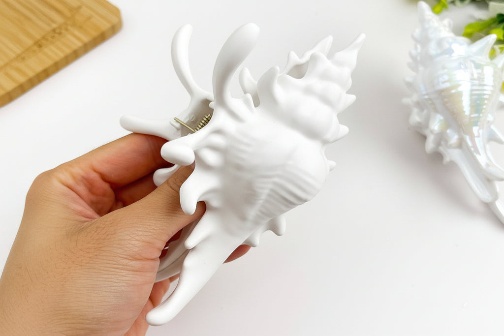 Ocean-Inspired Seashell Hair Claw Clip
