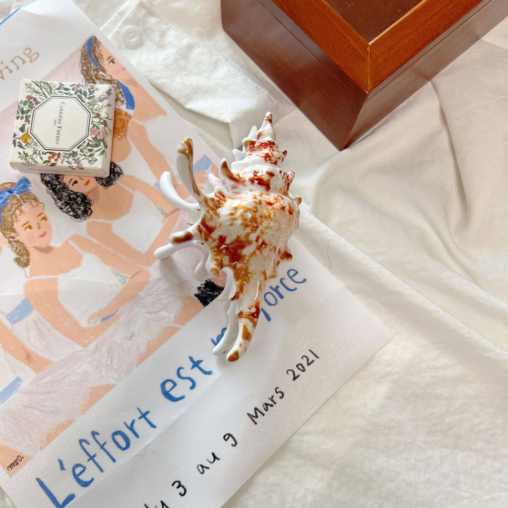Ocean-Inspired Seashell Hair Claw Clip